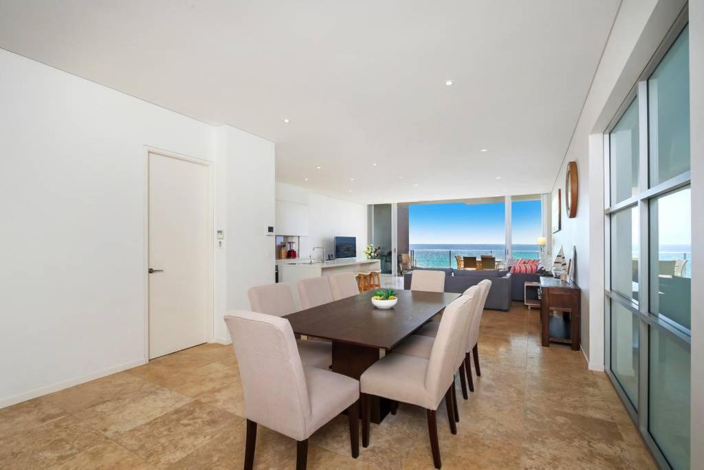 ジ・エントランスBeach And Ocean Front Penthouse With Wifi And Parkingアパートメント エクステリア 写真