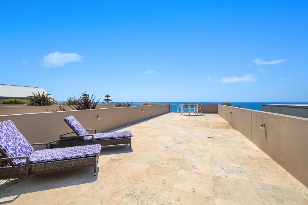 ジ・エントランスBeach And Ocean Front Penthouse With Wifi And Parkingアパートメント エクステリア 写真